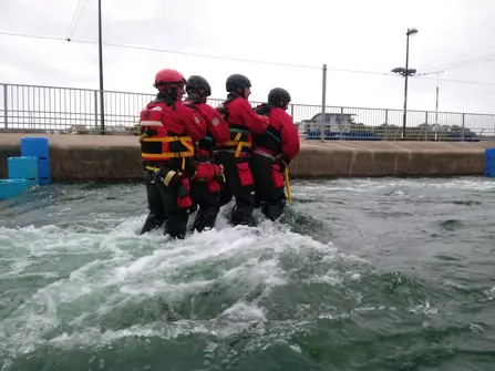 Formation-Rescue3-RVW-Sauvetage-sur-vehicules-immerges (2)