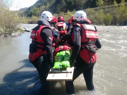 Formation-Rescue3-SRT-technicien-Sauveteur-eaux-vives-et-inondation (3)